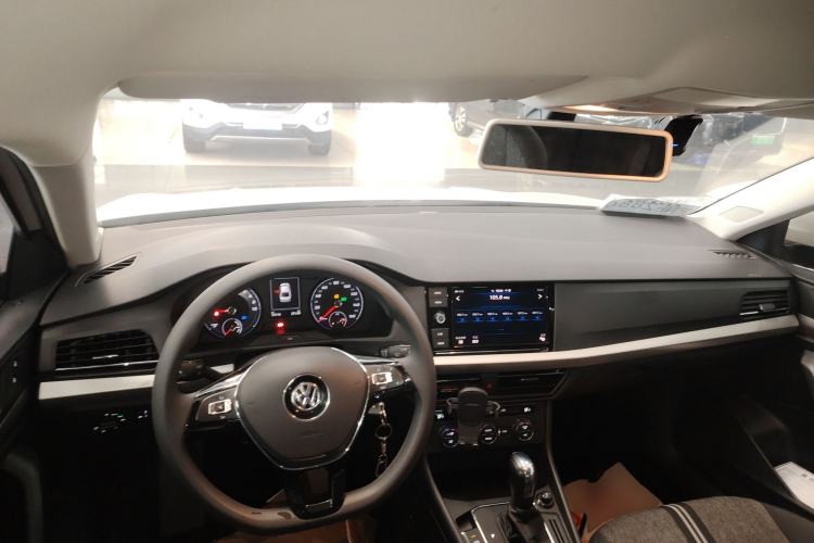 Used Volkswagen Lavida Pure Electric 2019 Enjoyment Edition Center Console