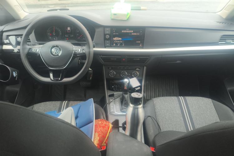 Used Volkswagen Lavida Pure Electric 2019 Enjoyment Edition Center Console