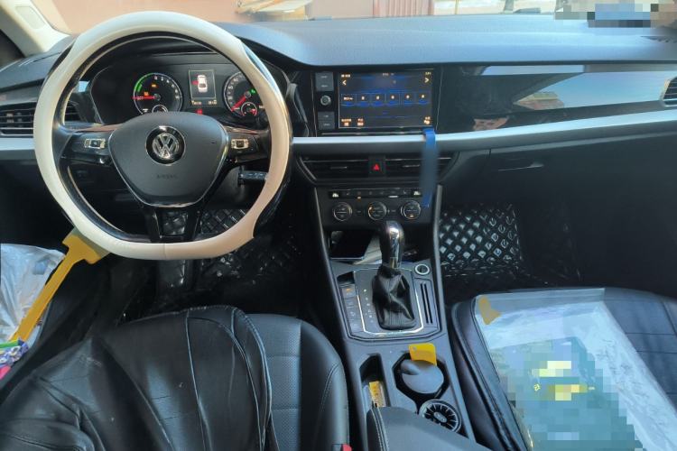 Used Volkswagen Lavida Pure Electric 2019 Enjoyment Edition Center Console