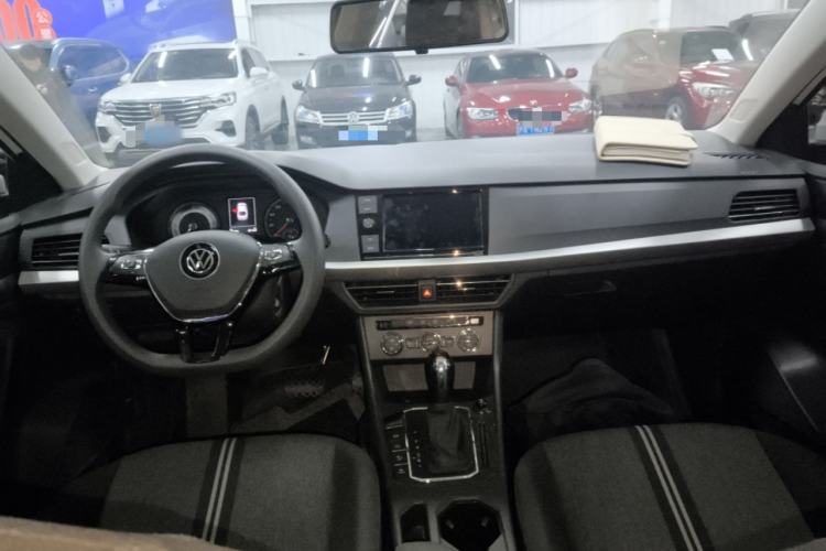 Used Volkswagen Lavida Pure Electric 2019 Enjoyment Edition Center Console