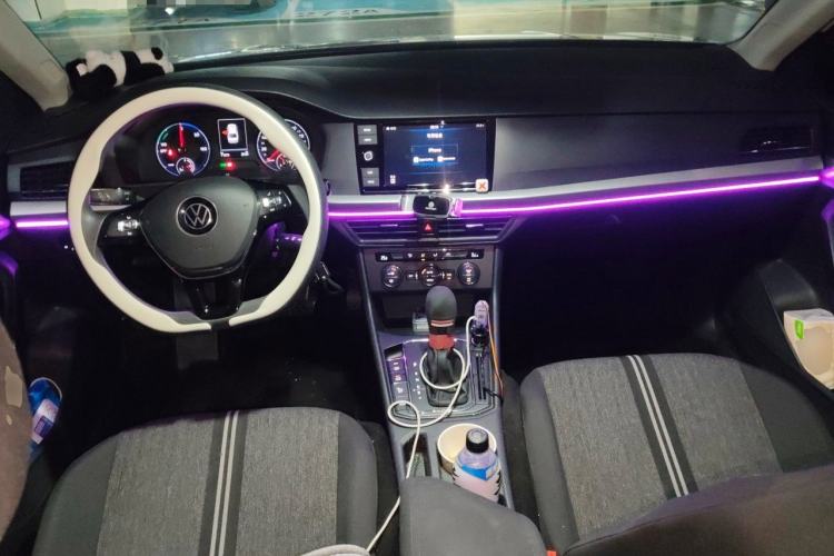 Used Volkswagen Lavida Pure Electric 2019 Enjoyment Edition Center Console