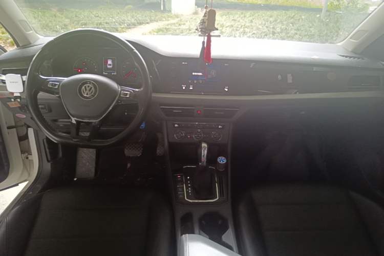 Used Volkswagen Lavida Pure Electric 2019 Enjoyment Edition Center Console