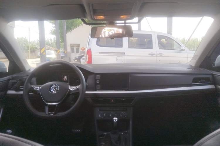 Used Volkswagen Lavida Pure Electric  Center Console