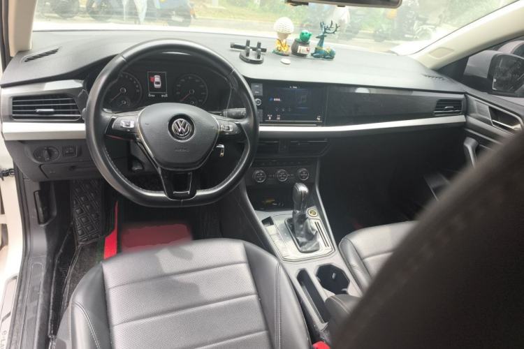 Used Volkswagen Lavida Pure Electric 2019 Enjoyment Edition Center Console