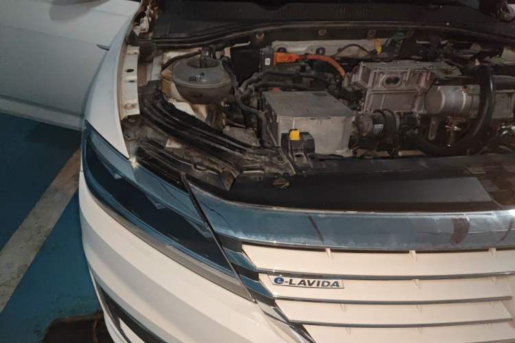 Used Volkswagen Lavida Pure Electric 2019 Low-Trim Version Engine Bay Right