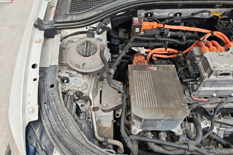 Used Volkswagen Lavida Pure Electric 2019 Low-Trim Version Engine Bay Right