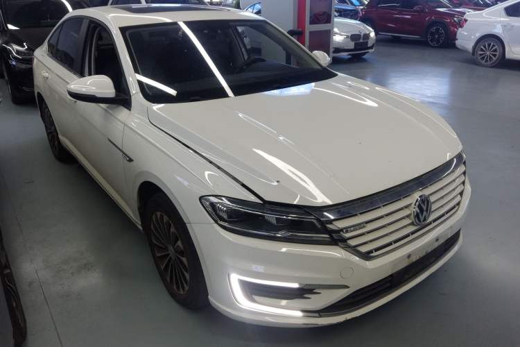 Used Volkswagen Lavida Pure Electric 2019 Enjoyment Edition Front Right 45 Deg
