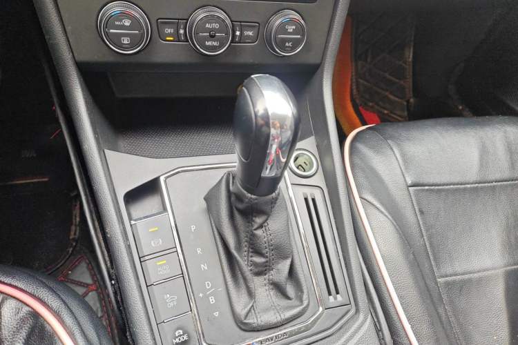 Used Volkswagen Lavida Pure Electric 2019 Enjoyment Edition Gear Lever
