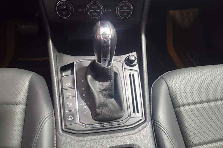Used Volkswagen Lavida Pure Electric 2019 Enjoyment Edition Gear Lever