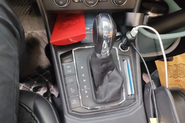 Used Volkswagen Lavida Pure Electric 2019 Enjoyment Edition Gear Lever