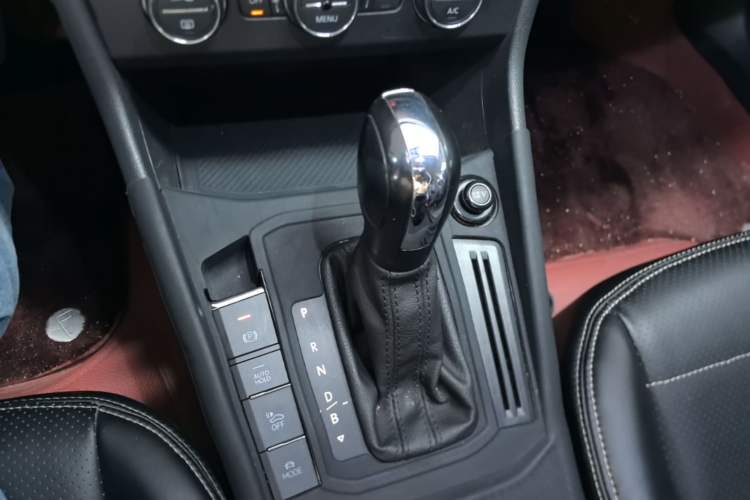 Used Volkswagen Lavida Pure Electric 2019 Enjoyment Edition Gear Lever
