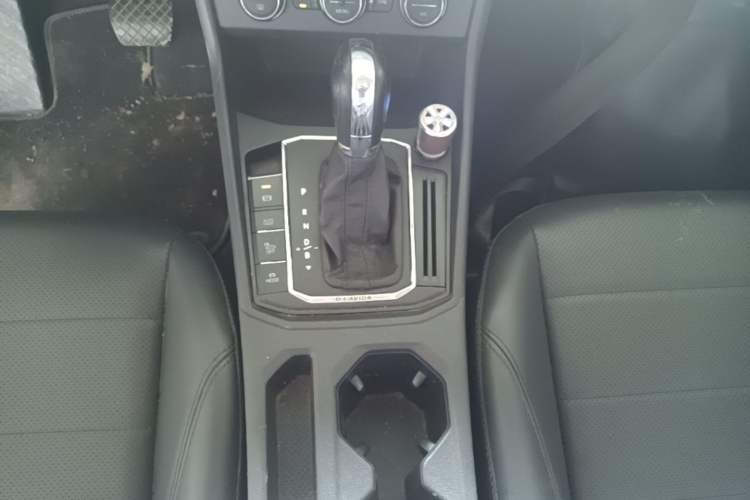 Used Volkswagen Lavida Pure Electric 2019 Enjoyment Edition Gear Lever