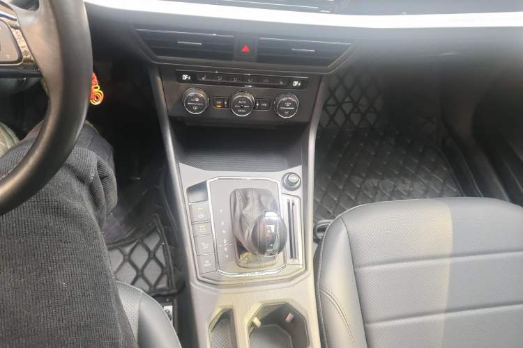 Used Volkswagen Lavida Pure Electric 2019 Enjoyment Edition Gear Lever
