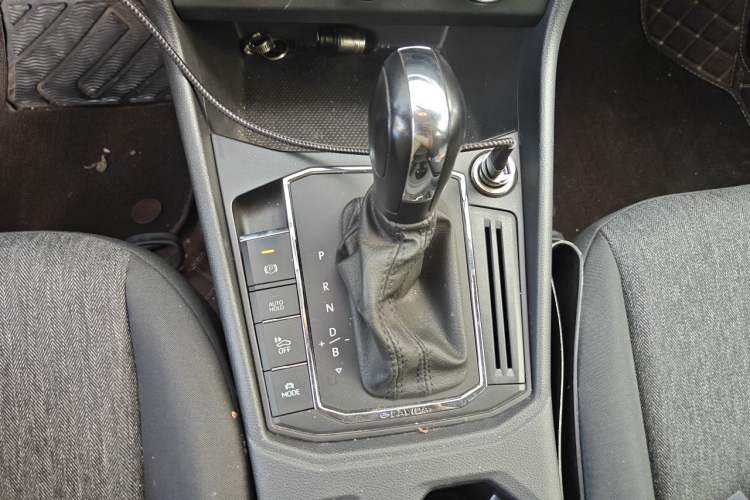 Used Volkswagen Lavida Pure Electric 2019 Enjoyment Edition Gear Lever
