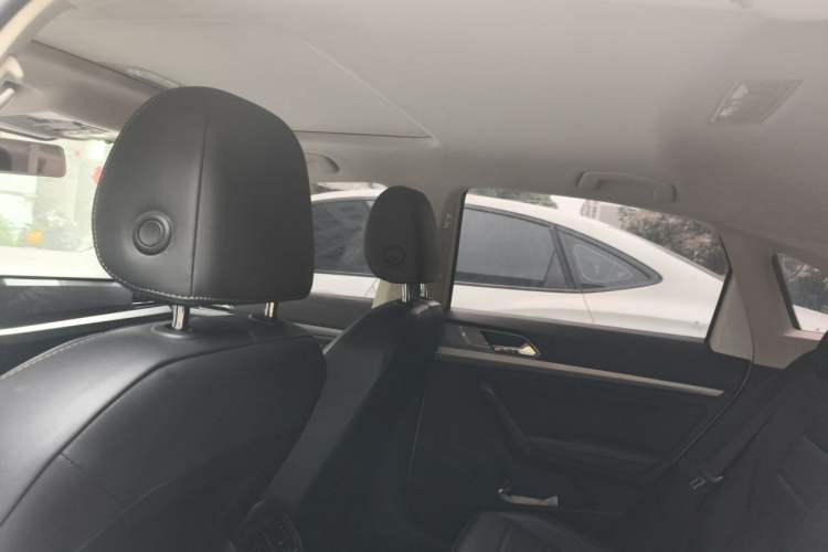 Used Volkswagen Lavida Pure Electric 2019 Enjoyment Edition Headliner