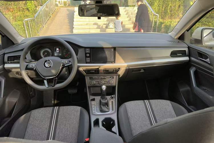 Used Volkswagen Lavida Pure Electric 2019 Enjoyment Edition Interior 2