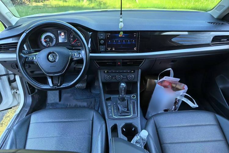 Used Volkswagen Lavida Pure Electric 2019 Enjoyment Edition Interior 2