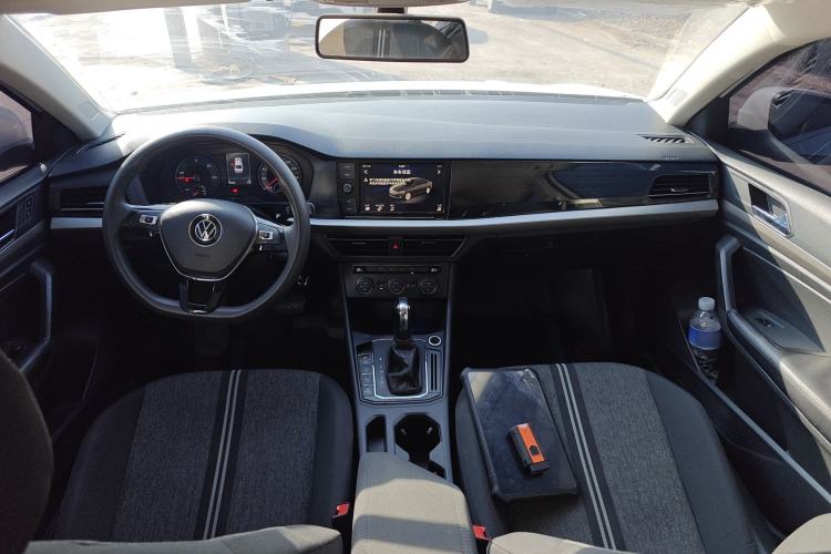 Used Volkswagen Lavida Pure Electric 2019 Enjoyment Edition Interior 3