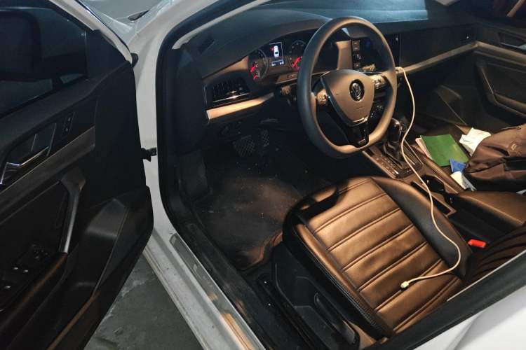 Used Volkswagen Lavida Pure Electric 2019 Enjoyment Edition Interior 3