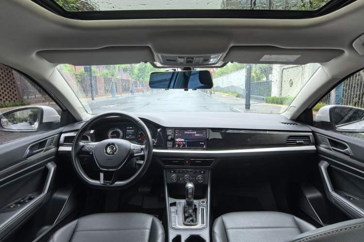 Used Volkswagen Lavida Pure Electric 2019 Enjoyment Edition Interior 5