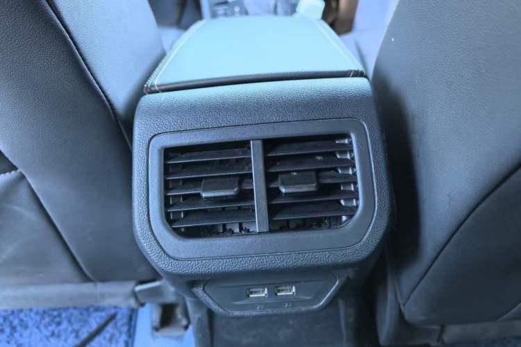 Used Volkswagen Lavida Pure Electric 2019 Enjoyment Edition Interior 5