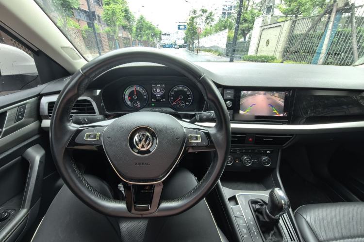 Used Volkswagen Lavida Pure Electric 2019 Enjoyment Edition Interior 6