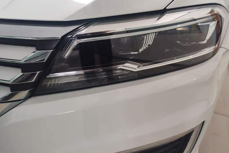 Used Volkswagen Lavida Pure Electric 2019 Enjoyment Edition Left Front Headlight