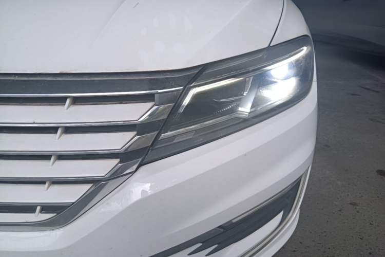 Used Volkswagen Lavida Pure Electric 2019 Enjoyment Edition Left Front Headlight
