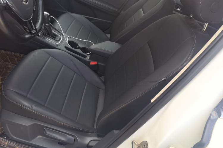 Used Volkswagen Lavida Pure Electric 2019 Enjoyment Edition Left Front Seat