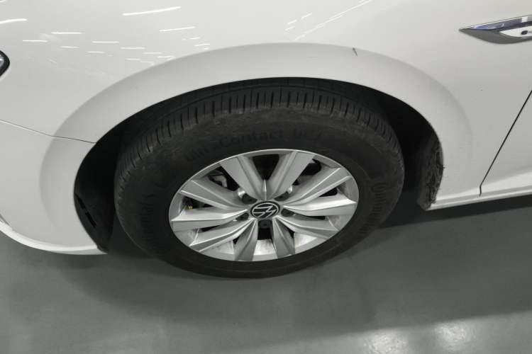 Used Volkswagen Lavida Pure Electric 2019 Enjoyment Edition Left Front Wheel Hub