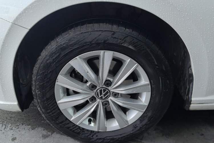 Used Volkswagen Lavida Pure Electric 2019 Enjoyment Edition Left Front Wheel Hub