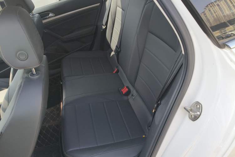 Used Volkswagen Lavida Pure Electric 2019 Enjoyment Edition Left Rear Seat