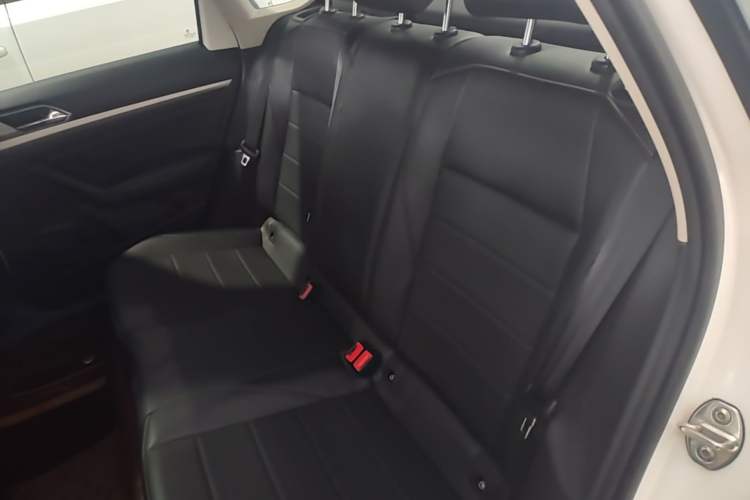 Used Volkswagen Lavida Pure Electric 2019 Enjoyment Edition Left Rear Seat