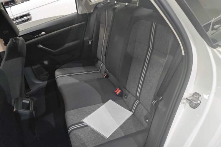 Used Volkswagen Lavida Pure Electric 2019 Low-Trim Version Left Rear Seat