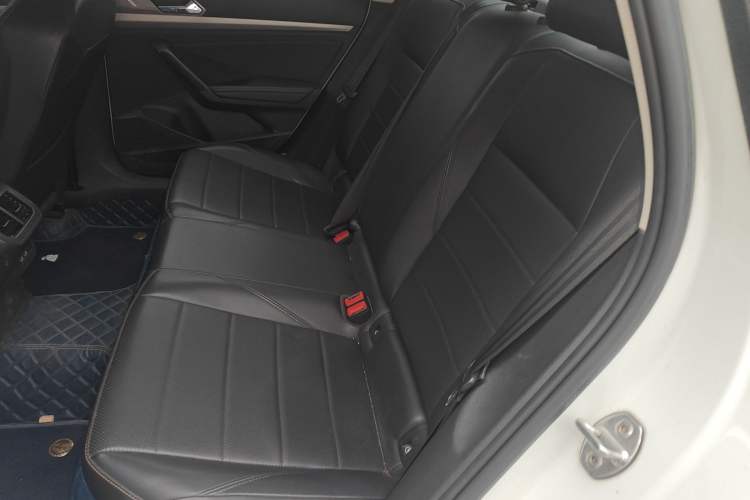 Used Volkswagen Lavida Pure Electric 2019 Enjoyment Edition Left Rear Seat