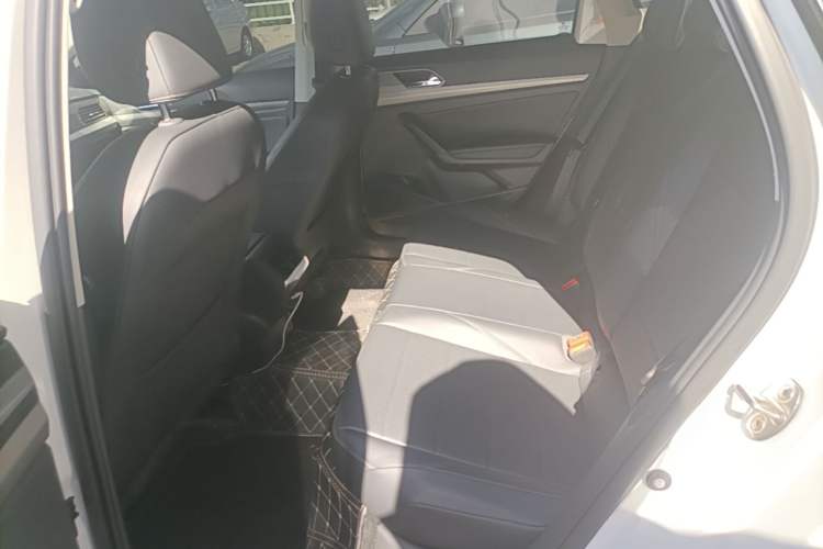 Used Volkswagen Lavida Pure Electric 2019 Low-Trim Version Left Rear Seat