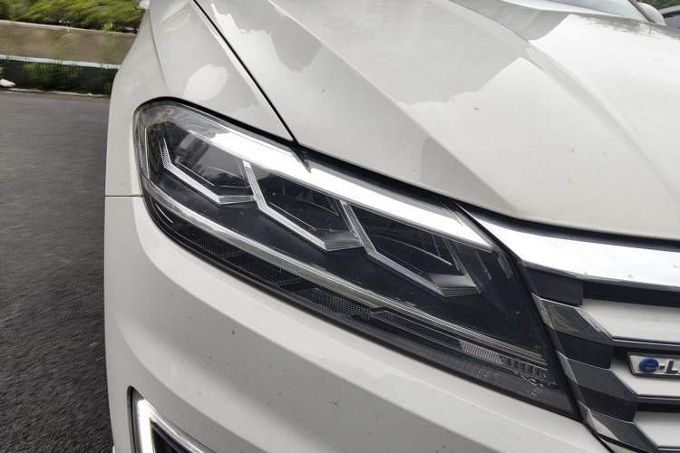Used Volkswagen Lavida Pure Electric 2019 Enjoyment Edition Right Front Headlight