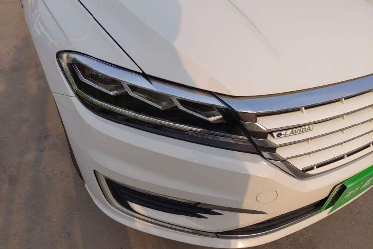 Used Volkswagen Lavida Pure Electric  Right Front Headlight