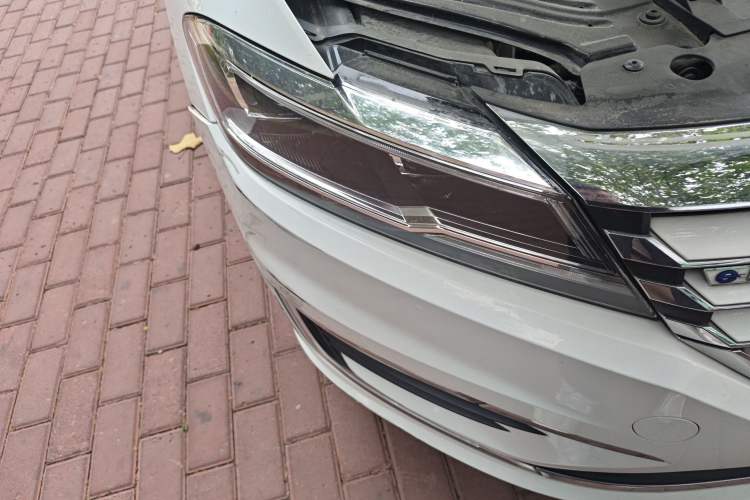 Used Volkswagen Lavida Pure Electric 2019 Enjoyment Edition Right Front Headlight