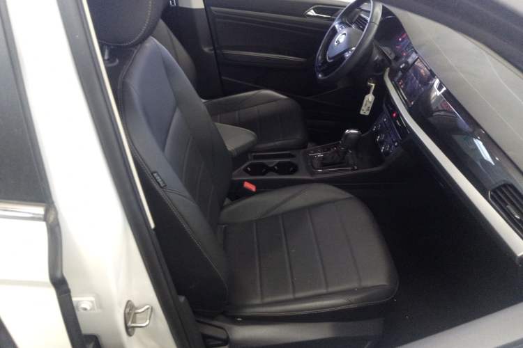 Used Volkswagen Lavida Pure Electric 2019 Enjoyment Edition Right Front Seat