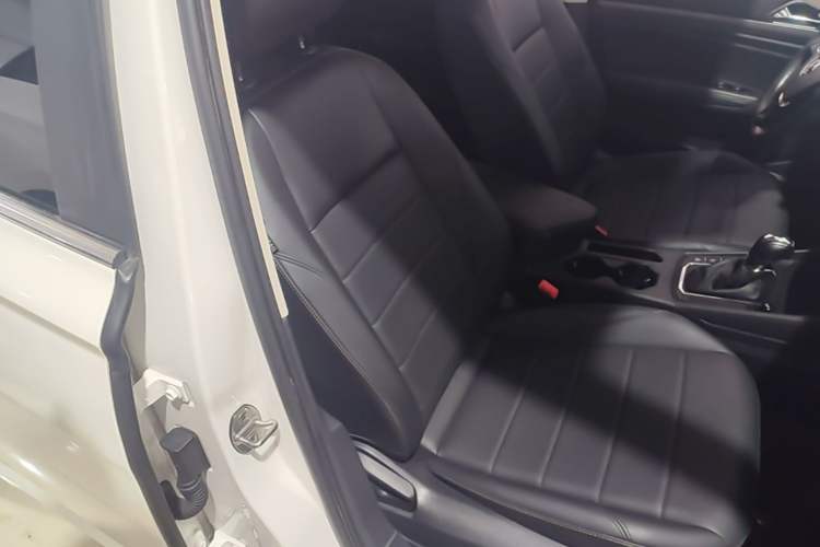 Used Volkswagen Lavida Pure Electric 2019 Enjoyment Edition Right Front Seat