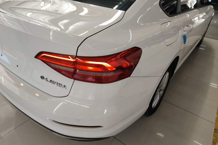 Used Volkswagen Lavida Pure Electric 2019 Enjoyment Edition Right Rear Taillight