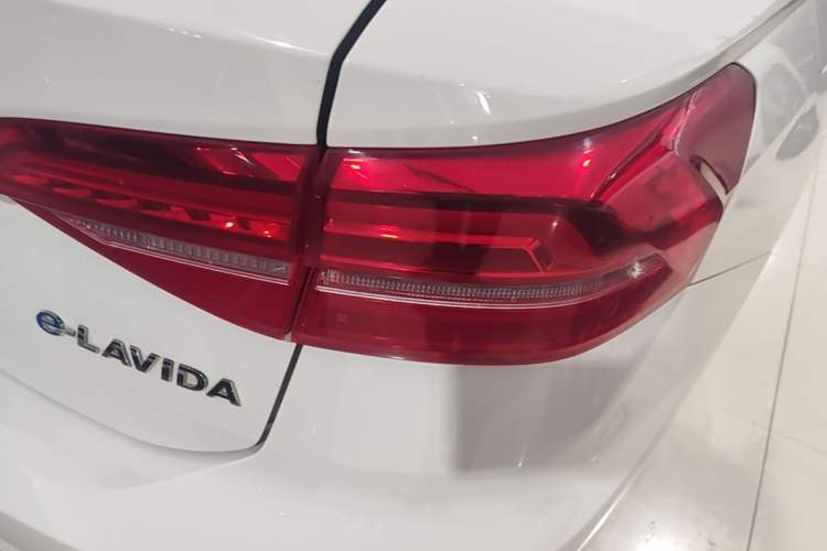 Used Volkswagen Lavida Pure Electric 2019 Enjoyment Edition Right Rear Taillight