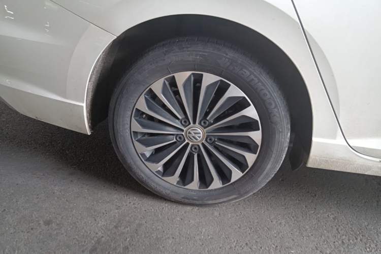 Used Volkswagen Lavida Pure Electric 2019 Enjoyment Edition Right Rear Wheel Hub