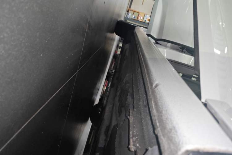 Used Volkswagen Lavida Pure Electric 2019 Low-Trim Version Right Side Sill