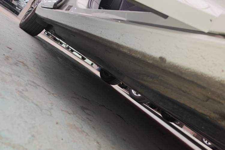 Used Volkswagen Lavida Pure Electric 2019 Enjoyment Edition Right Side Sill