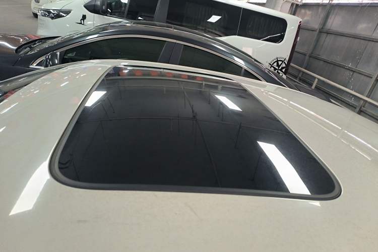 Used Volkswagen Lavida Pure Electric 2019 Enjoyment Edition Roof