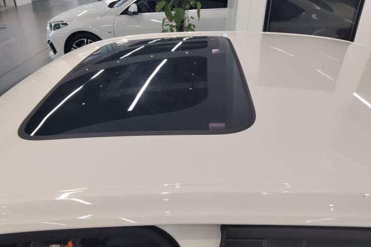 Used Volkswagen Lavida Pure Electric 2019 Enjoyment Edition Roof