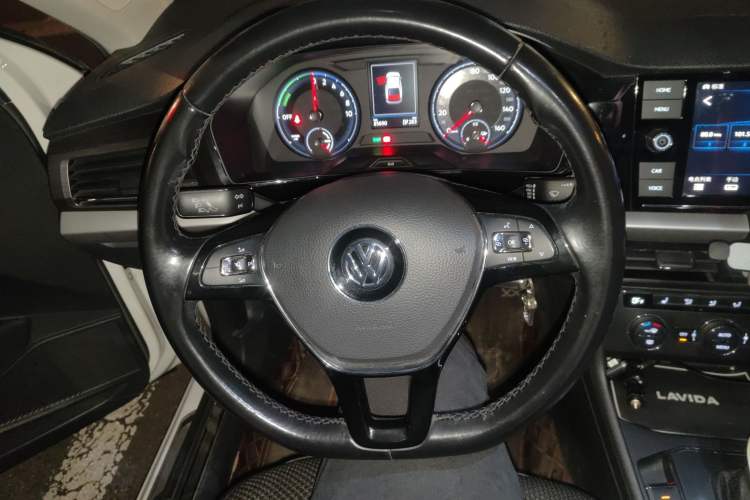 Used Volkswagen Lavida Pure Electric 2019 Enjoyment Edition Steering Wheel