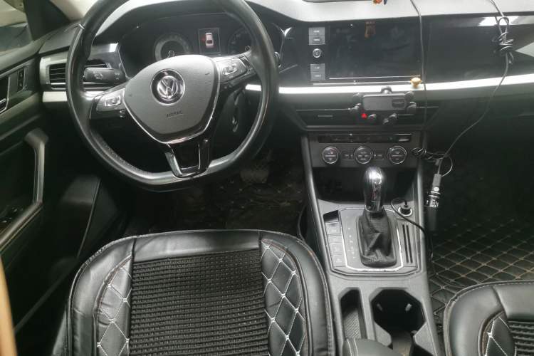 Used Volkswagen Lavida Pure Electric 2019 Enjoyment Edition Steering Wheel